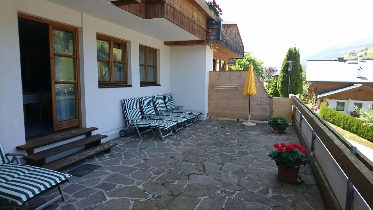 **** Aparthotel Appartementhotel Hechenberg Saalbach-Hinterglemm Austria